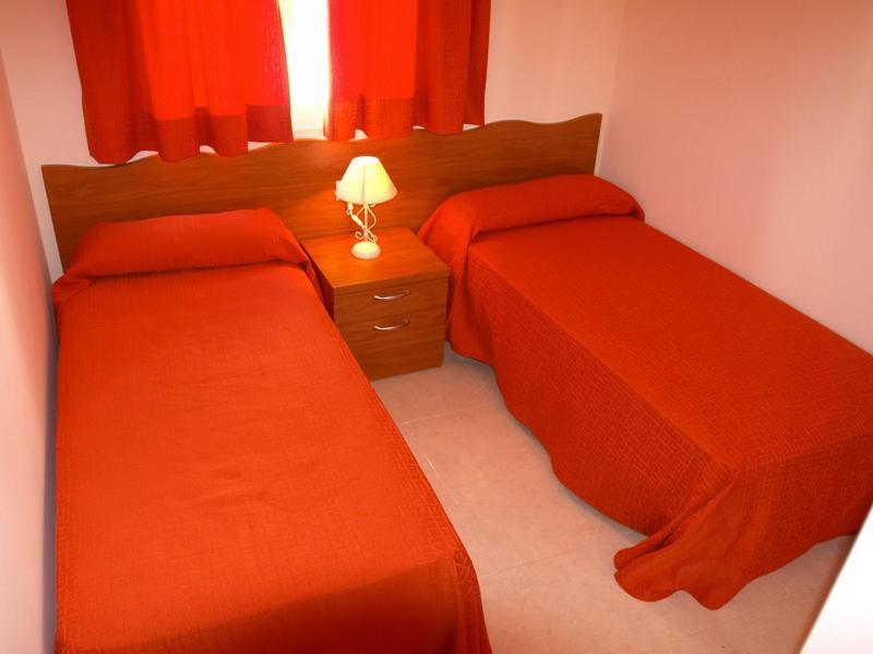 Apartamentos Marblau Peredamar-Julio Y Agosto Solo Familias Гандия Экстерьер фото