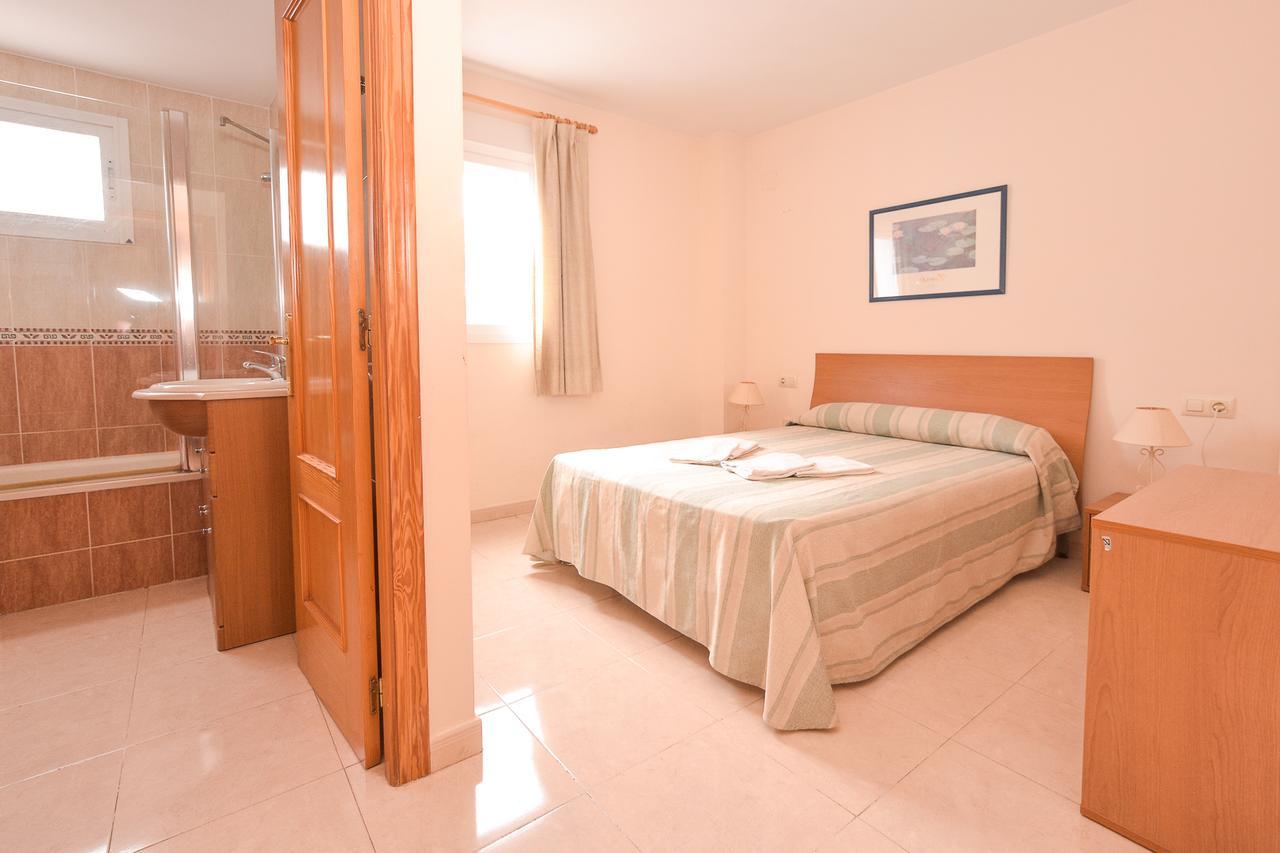 Apartamentos Marblau Peredamar-Julio Y Agosto Solo Familias Гандия Экстерьер фото