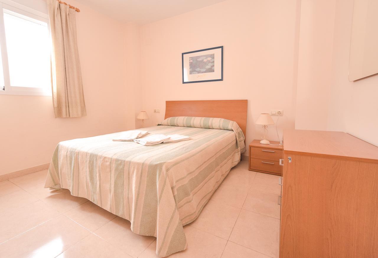 Apartamentos Marblau Peredamar-Julio Y Agosto Solo Familias Гандия Экстерьер фото