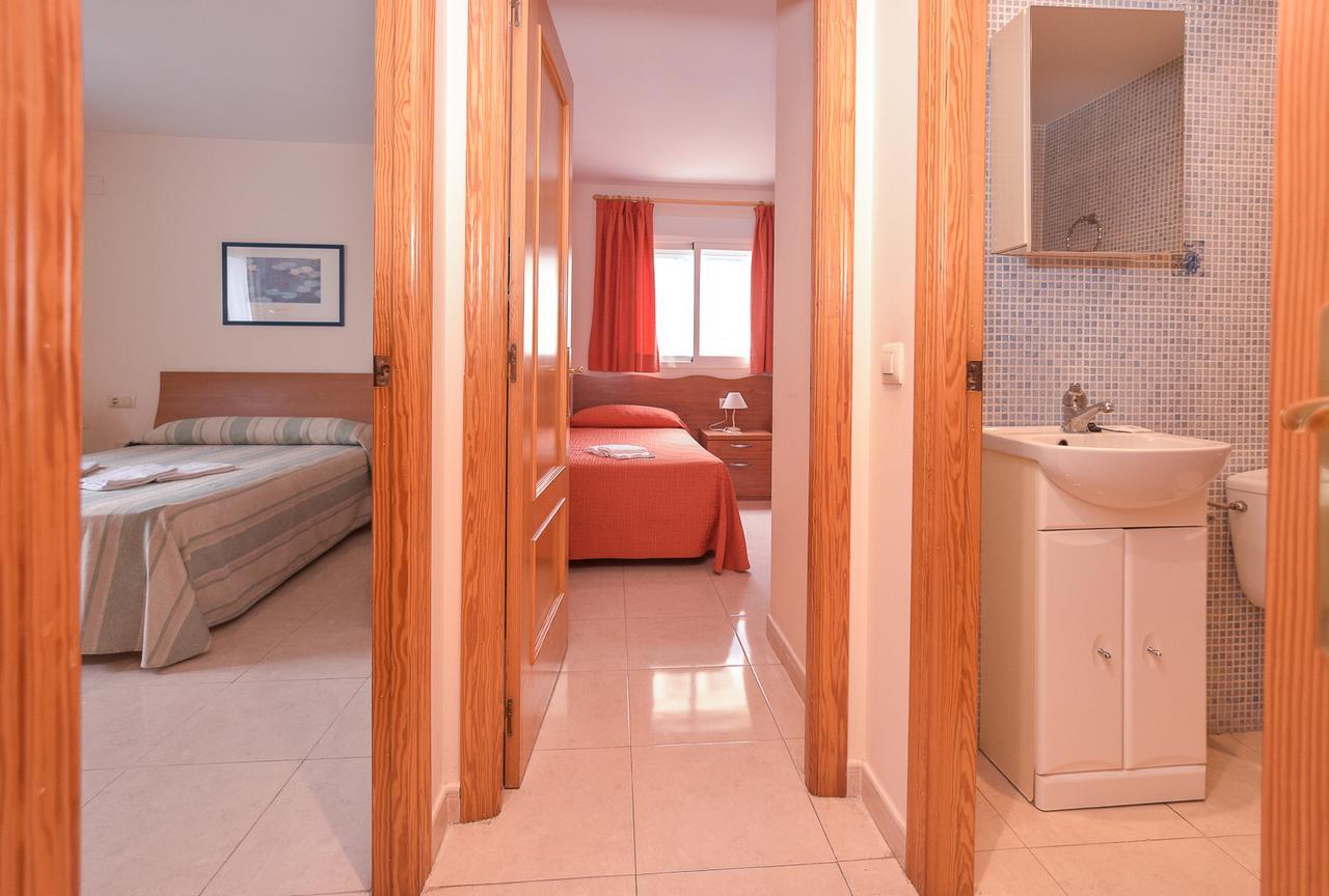 Apartamentos Marblau Peredamar-Julio Y Agosto Solo Familias Гандия Экстерьер фото