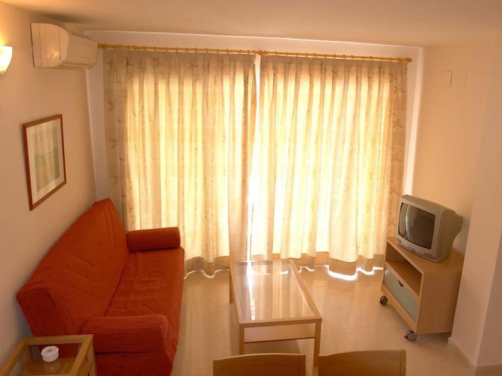 Apartamentos Marblau Peredamar-Julio Y Agosto Solo Familias Гандия Экстерьер фото